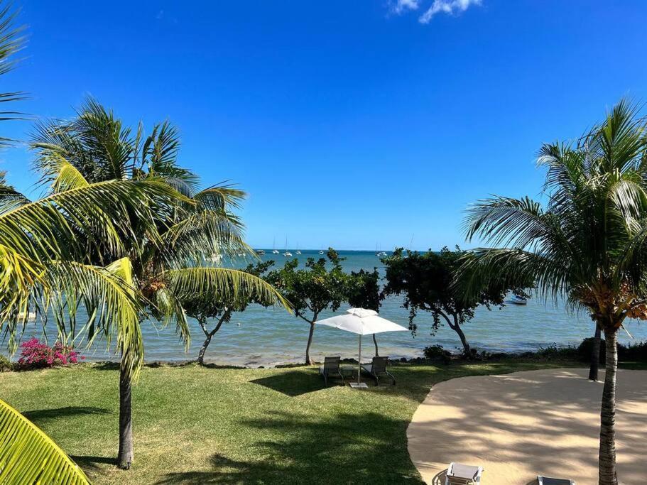 Latitude Luxury Seafront Suite 黑河区 外观 照片