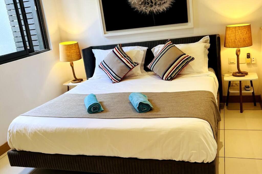 Latitude Luxury Seafront Suite 黑河区 外观 照片