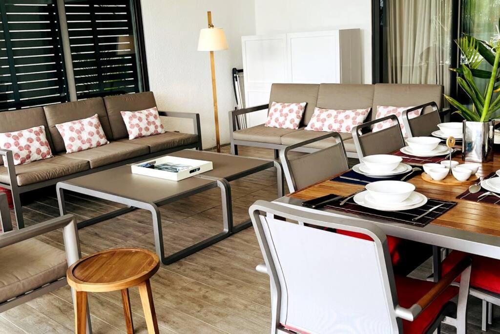 Latitude Luxury Seafront Suite 黑河区 外观 照片